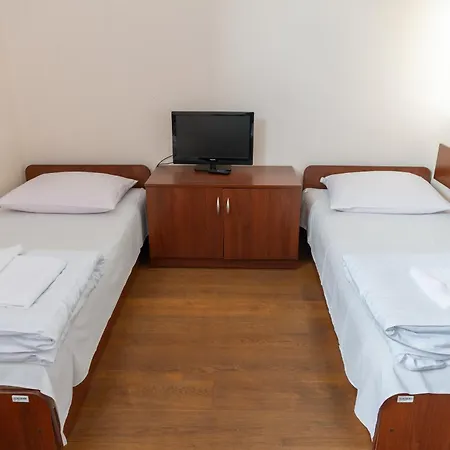 Hotel Centrum Edukacyjno-rozwojowe Pawlowice - Bezplatny Parking *