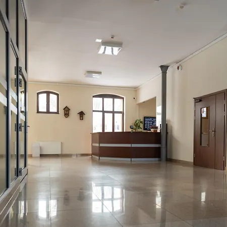 Centrum Edukacyjno-rozwojowe Pawlowice - Bezplatny Parking 3* Wrocław