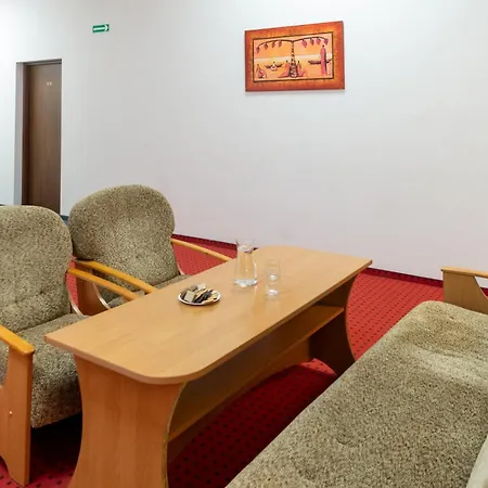Centrum Edukacyjno-rozwojowe Pawlowice - Bezplatny Parking Bed & Breakfast