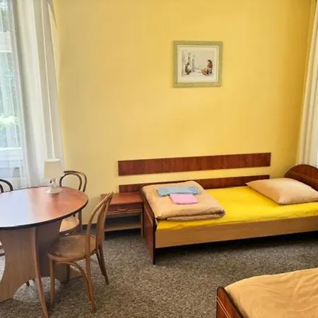 Centrum Edukacyjno-rozwojowe Pawlowice - Bezplatny Parking Wroclaw