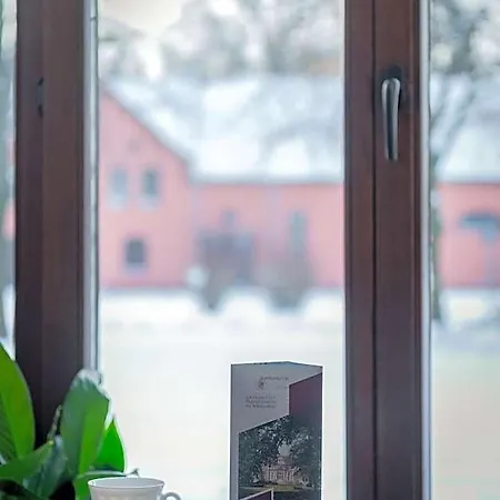 Centrum Edukacyjno-rozwojowe Pawlowice - Bezplatny Parking Bed & Breakfast 3*
