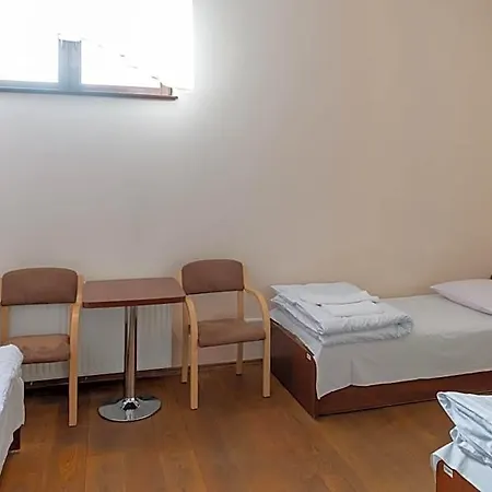 Bed & Breakfast Centrum Edukacyjno-rozwojowe Pawlowice - Bezplatny Parking 3*