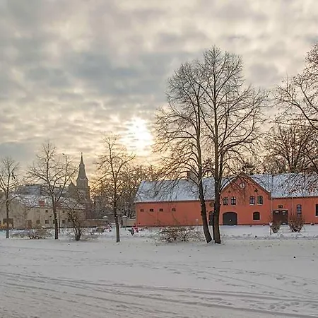 Centrum Edukacyjno-rozwojowe Pawlowice - Bezplatny Parking Bed & Breakfast